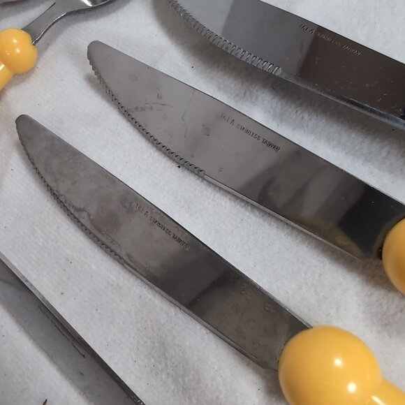 IKEA 15 Lot GRAMMATIK Vintage Flatware Yellow Plastic Fork Knives Spoon Cutlery - Picture 7 of 12